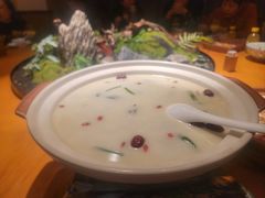 -老阿爸鲜鱼土菜(昆山花桥店)