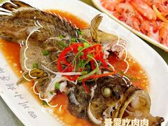 -四川小胡子海鲜(丁村万人海鲜广场店)