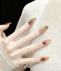-桃色美甲沙龙