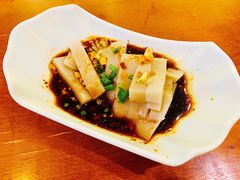 -小厨子私房菜·云南美食店