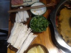 -周幺妹重庆老火锅(银泰城总店)