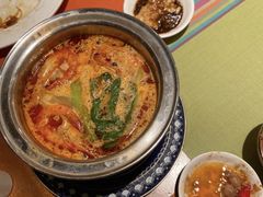 冬阴功汤-岷山饭店-芝芝自助餐厅