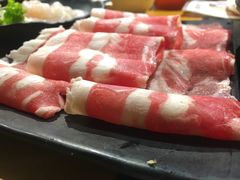 -洪氏嗨捞·广东猪肚鸡·椰子鸡火锅(西咸万象城店)