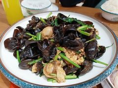 -东来菜馆•手抓海鲜家常菜•海鲜锅贴(鸽子窝店)