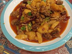 -乡村馕坑肉·烧烤·新疆菜·本地人更爱吃(阿勒泰首店)