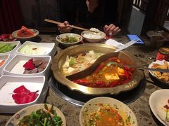 骨汤鸳鸯锅-小龙坎火锅(东汇城店)