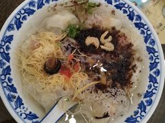 鲜肉馄饨-老温州馄饨担(东游大厦店)