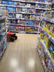 -孩子王(奥克斯广场店)