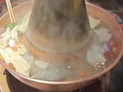 -京悦南门涮羊肉·羊蝎子火锅(田林路店)