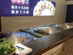 -头上红煨盐鸡·非遗院子餐厅