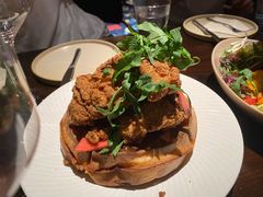 炸鸡华夫饼-Brut Eatery悦璞食堂(建国东路店)