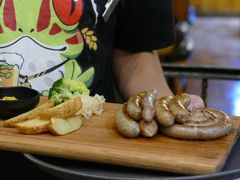 -麦落精酿啤酒餐吧(先农大院店)