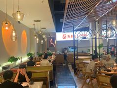 大堂-五样儿西昌小签签烤串(建设路店)