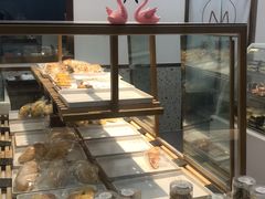 面包甜点陈列柜-美事客·面包·蛋糕·甜品(CBD店)
