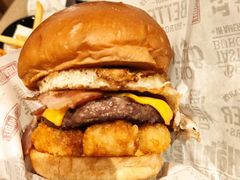 布里欧修特堡-The Habit Burger Grill 哈比特汉堡(复兴soho店)