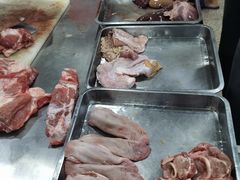 -标记美食新鲜猪杂(兴南大道店)