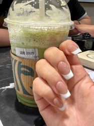 -悦指间美甲美睫