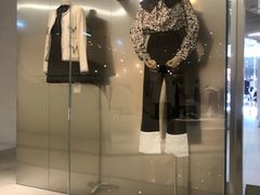 -广州壹马服装广场