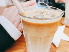 燕麦奶冰拿铁-Cafe Villa