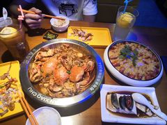 -钳小厨疯味1987肉蟹煲(美一城广场店)