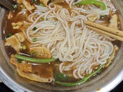 -柳州肥姨妈大骨螺蛳粉(曹路店)