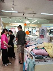 -孩子王(奥克斯广场店)