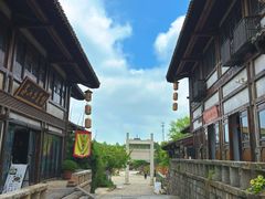 -茅山东方盐湖城景区