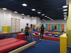 -蜩动儿童运动成长馆(恒生万鹂广场店)