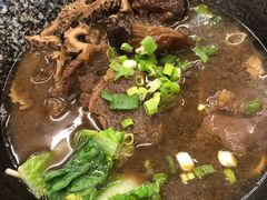 -尊品原汁牛肉面