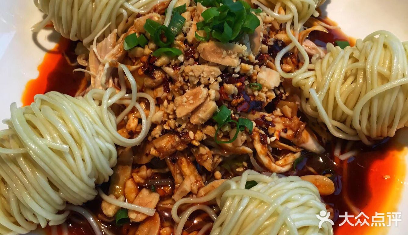 美食探店|酸爽可口的酸菜鱼