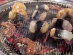 -围炉肉舍•炭烤活鳗•丹东海鲜烤肉(步行街店)