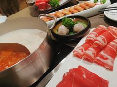 -捞王锅物料理(上海世茂广场店)