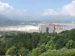 -三峡大坝旅游区交通票售票处-地面停车场