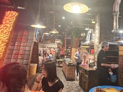 -破瓦寒窑·地摊烤羊排