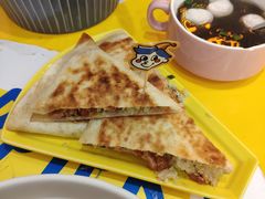 嗨嫩里脊菜煎饼-嗨皮儿·现蒸面皮(抄纸巷店)