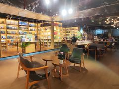 -新华书店(解放路店)