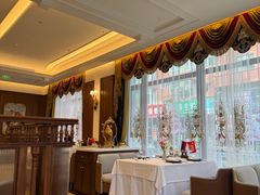 -马克西姆俄罗斯餐厅(通亚街店)