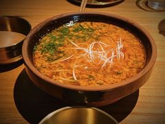 酸辣米粉-SHAN山(前滩太古里店)