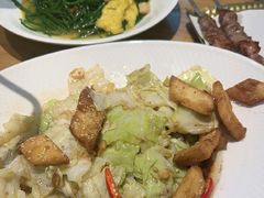 -俭寨大盘鸡·手抓肉·烧烤新疆菜(乌苏路店)