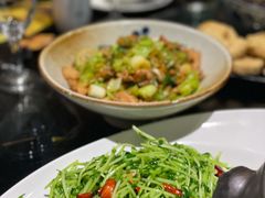 蒜蓉丝瓜苗-福照楼汽锅鸡·云南特色菜(万达广场店)