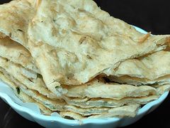 葱花油饼-方中山胡辣汤(顺河路店)
