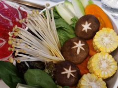 -捞神煲汤火锅(湖滨商业街店)