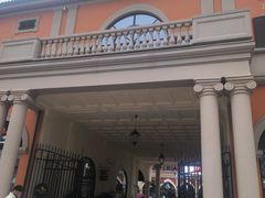 -佛罗伦萨小镇广佛名品奥特莱斯(疏港路店)