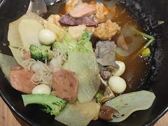 -万记麻辣烫国展总店