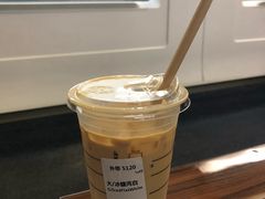 -星巴克(上海虹桥站2A检票口)