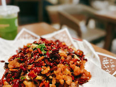 会上瘾的辣子鸡-椒爱水煮鱼川菜(月星环球港店)