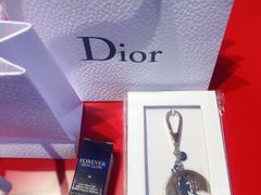 -Dior迪奥(上海世茂广场店)