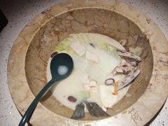 -云荷里·蒸汽石锅鱼·云南菜(中发百旺店)