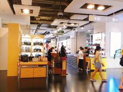 店内环境-飞洲国际广场