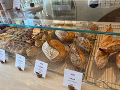-VERIE BAKEHOUSE